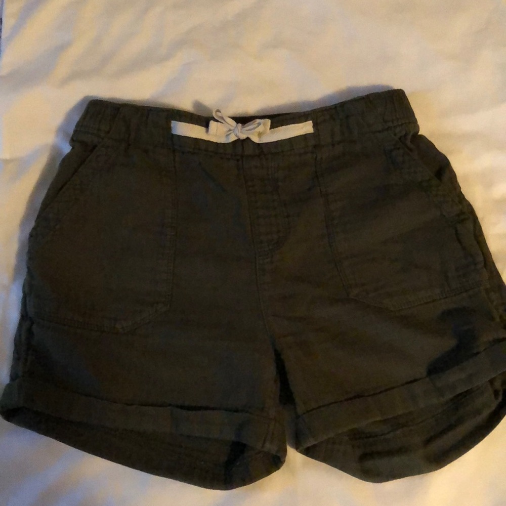 Army Green Cloth Shorts